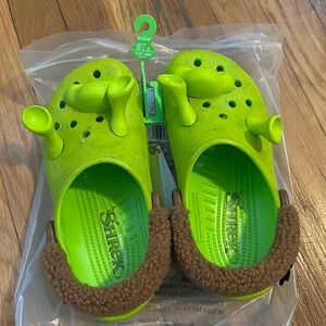 New with tags shrek crocs. Currently on sale on stock x for over $100.